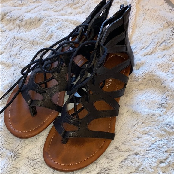 Rampage Shoes - Gladiator sandals in black